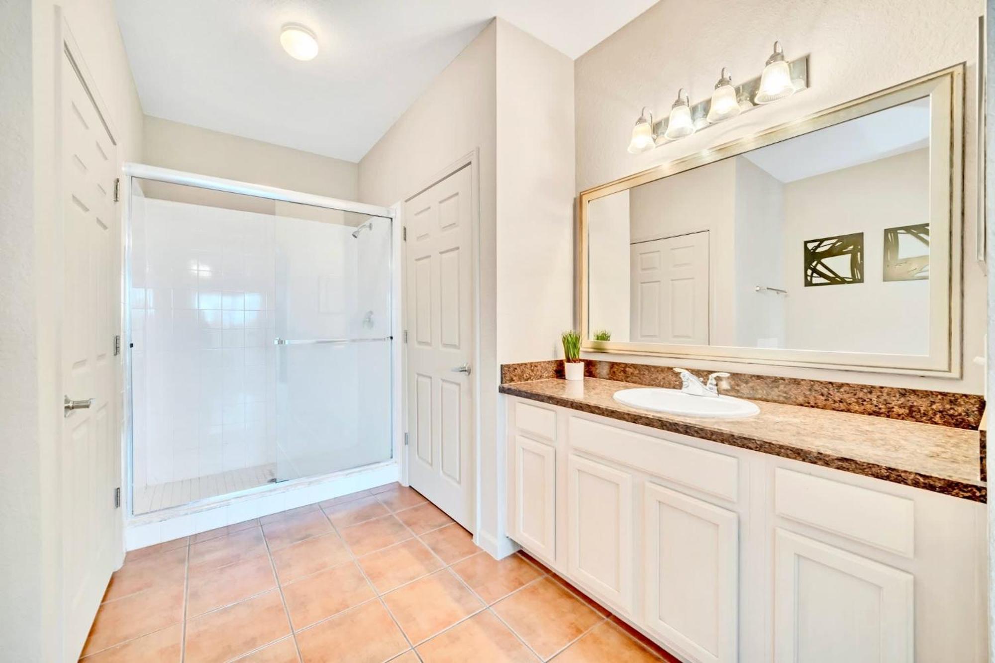Bright Condo - 2Br With Pool & Hot Tub, Near Disney! Orlando Exterior foto