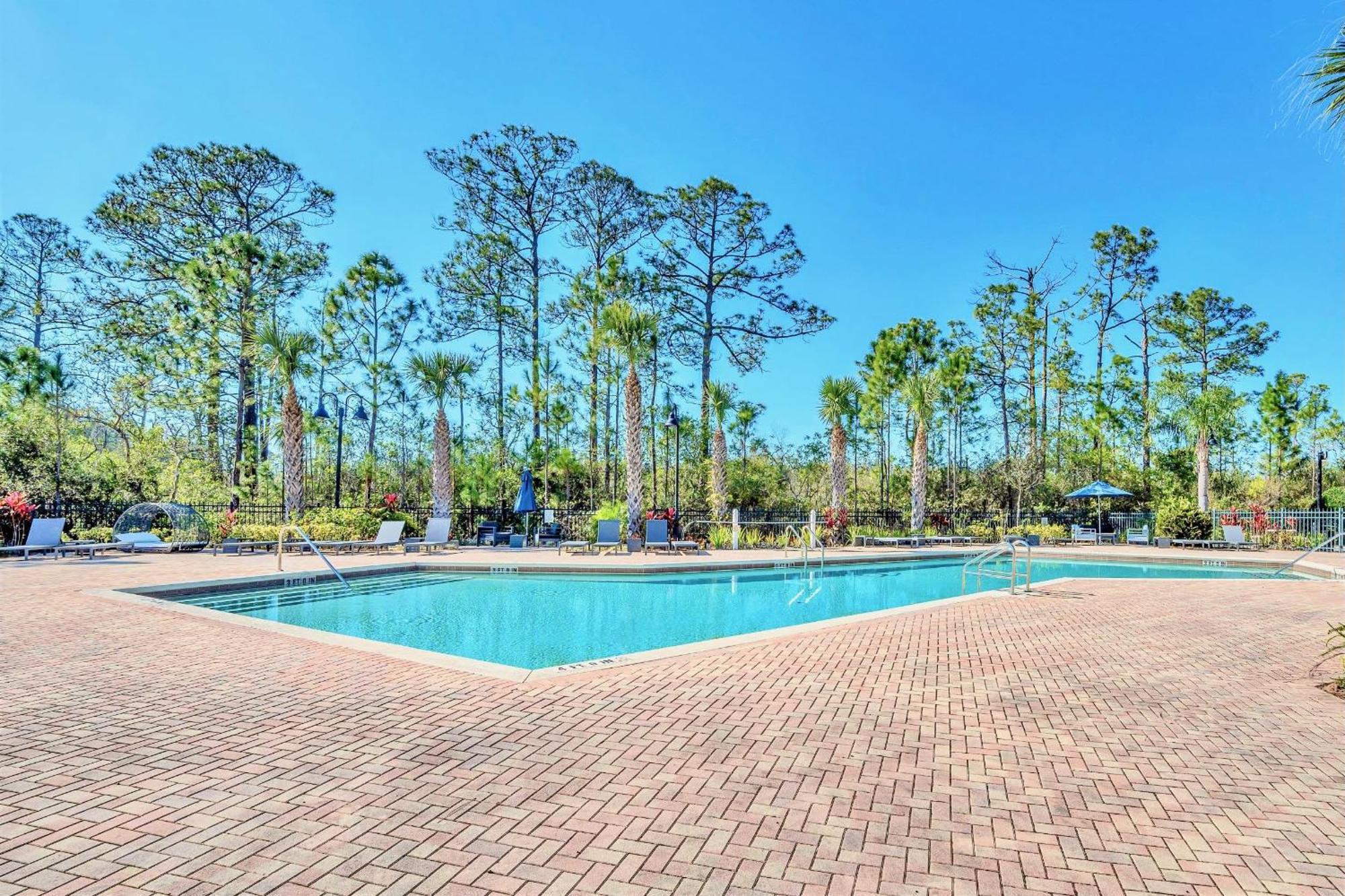 Bright Condo - 2Br With Pool & Hot Tub, Near Disney! Orlando Exterior foto